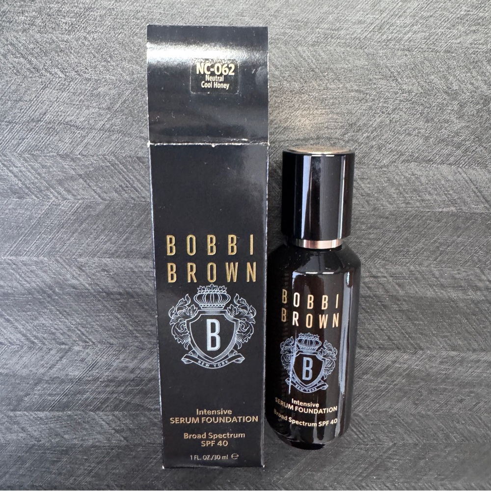 Bobbi Brown Intensive Serum Foundation SPF 40 NC-062 Neutral Cool Honey 30ml